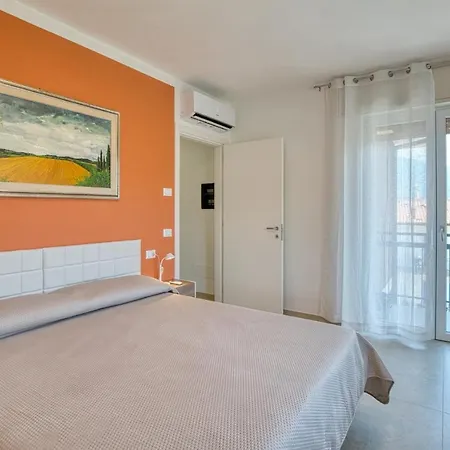 La Sensa Daire Brenzone sul Garda